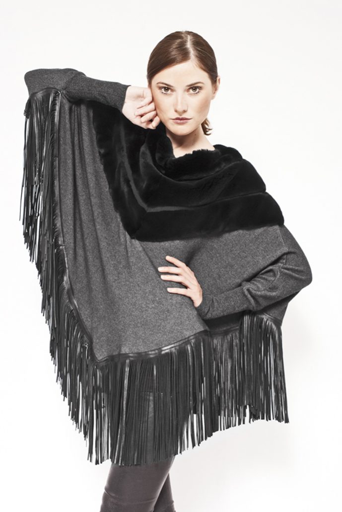 Cashmere poncho with mink and leather fringes - cod. 12/32
